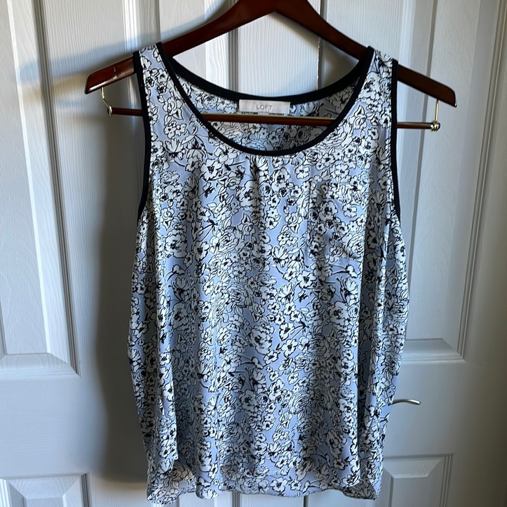 LOFT Upgraded edging on lovely blue floral tank top.